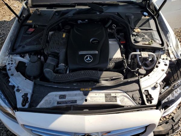 2015 MERCEDES-BENZ C-CLASS 4-MATIC — Engine bay
