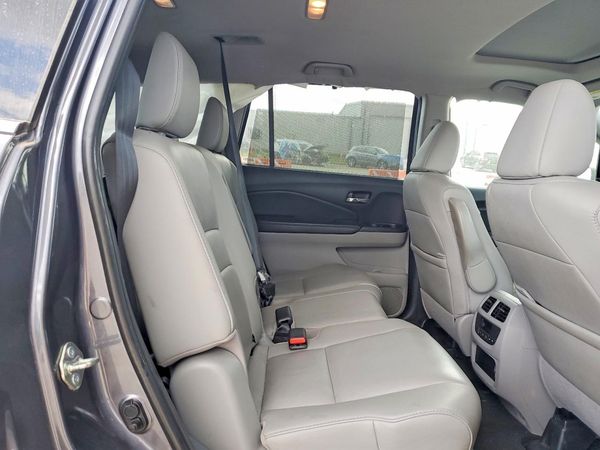 2020 HONDA PILOT