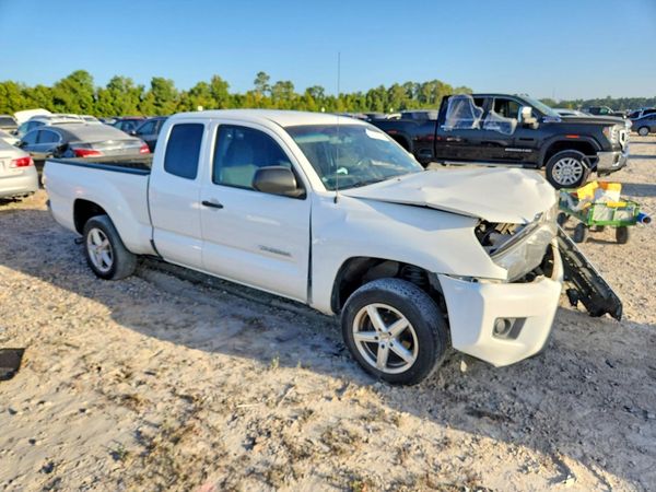 2013 TOYOTA TACOMA Delux