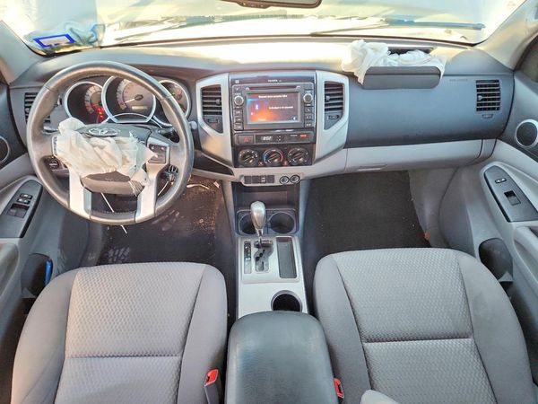 2013 TOYOTA TACOMA Delux