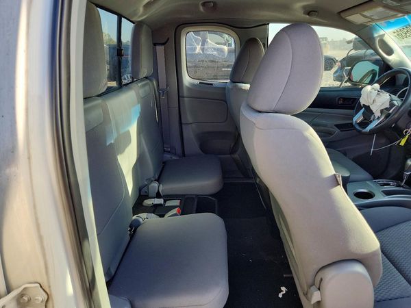 2013 TOYOTA TACOMA Delux