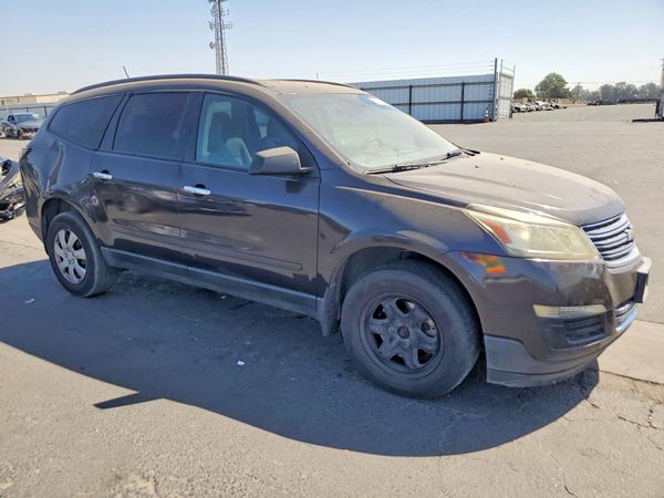 2015 CHEVROLET TRAVERSE LS