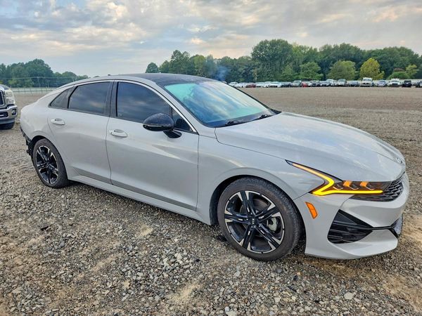 2021 KIA K5