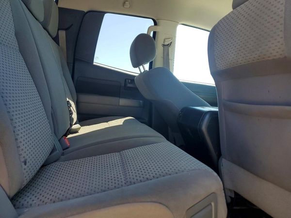 2013 TOYOTA TUNDRA SR5