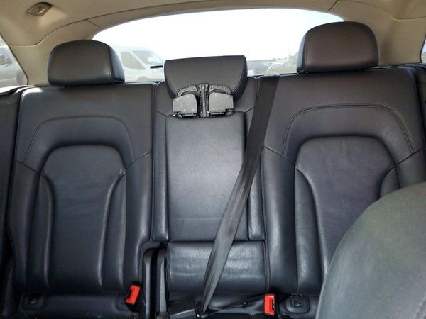 2012 AUDI Q5 Premium Plus