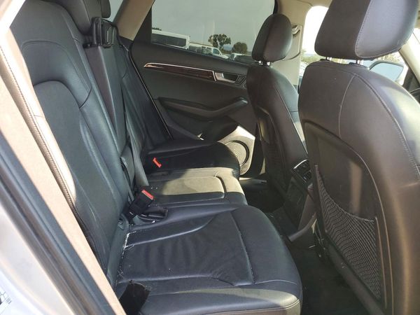 2012 AUDI Q5 Premium Plus