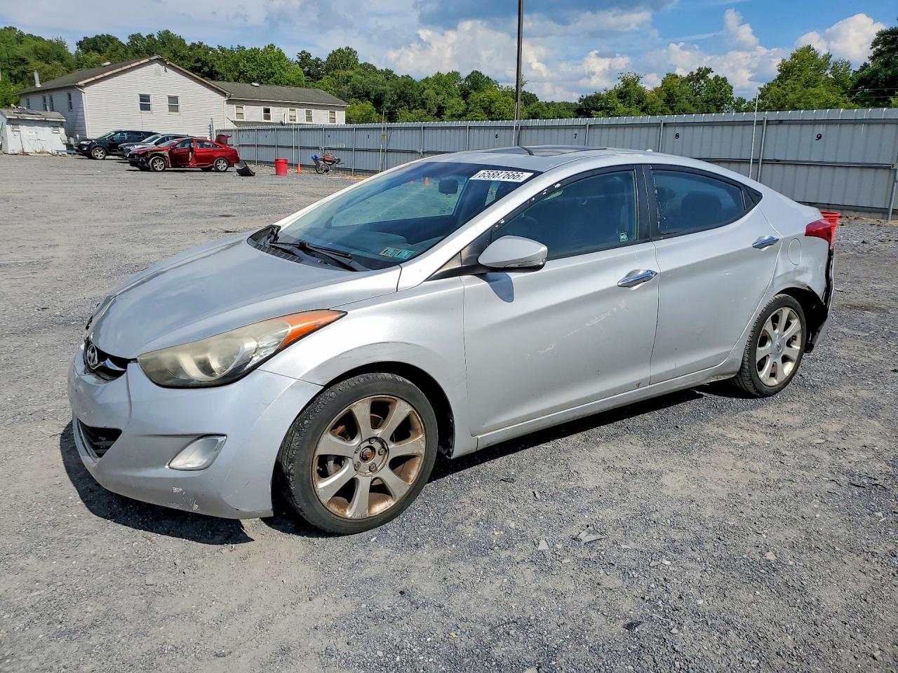 2013 HYUNDAI ELANTRA
