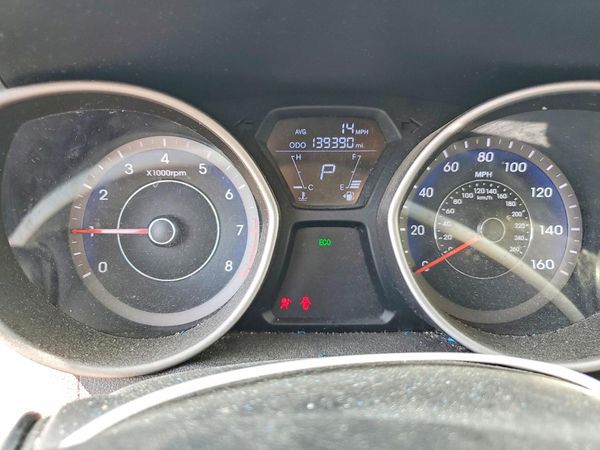 2013 HYUNDAI ELANTRA
