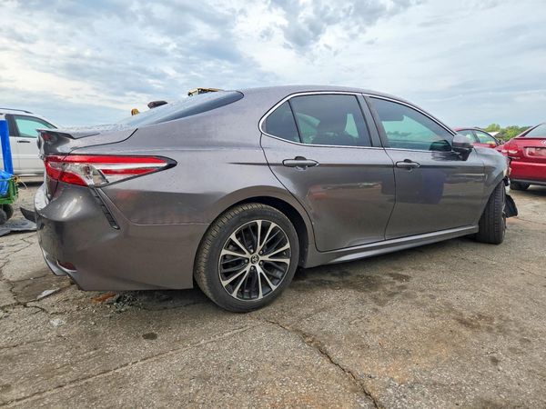 2018 TOYOTA CAMRY L/LE/SE/XLE
