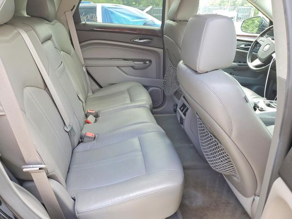 2012 CADILLAC SRX Luxury