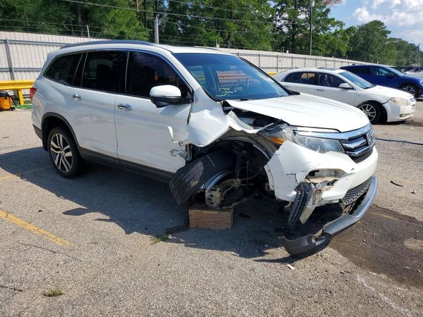 2018 HONDA PILOT TOURING