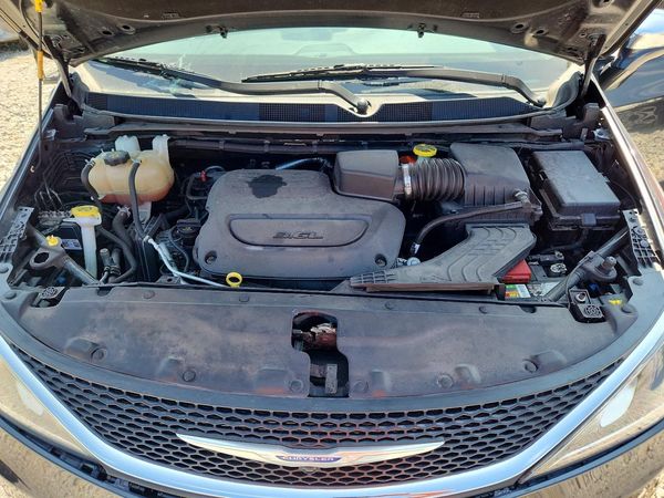2020 CHRYSLER PACIFICA
