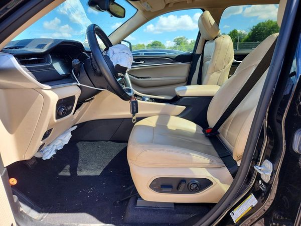 2022 JEEP GRAND CHEROKEE