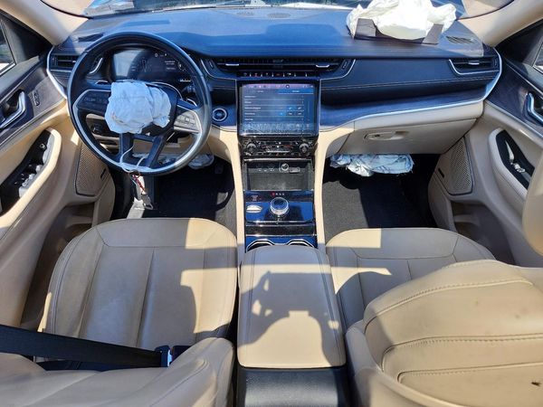 2022 JEEP GRAND CHEROKEE