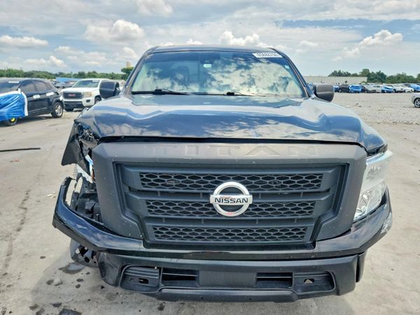 2022 NISSAN TITAN