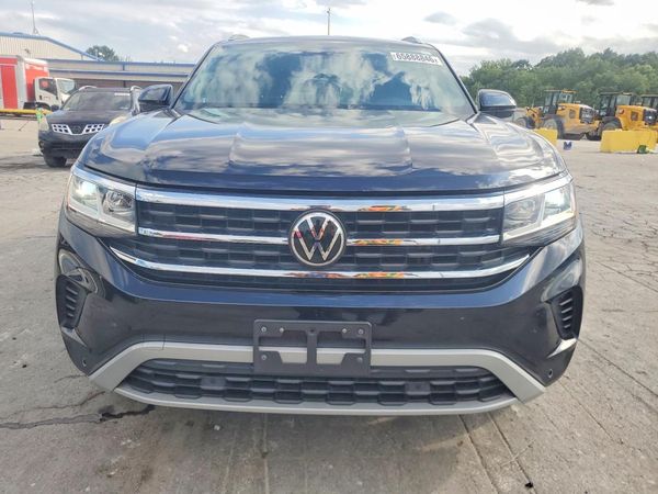 2022 VOLKSWAGEN ATLAS CROSS SPORT SE w/ Tech