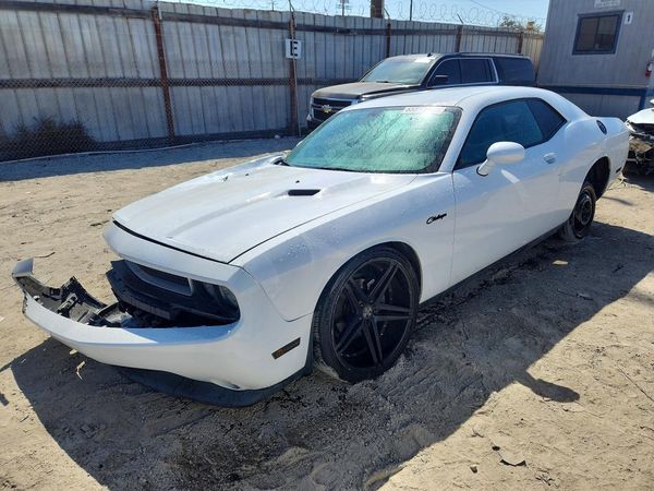 2013 DODGE CHALLENGER Base