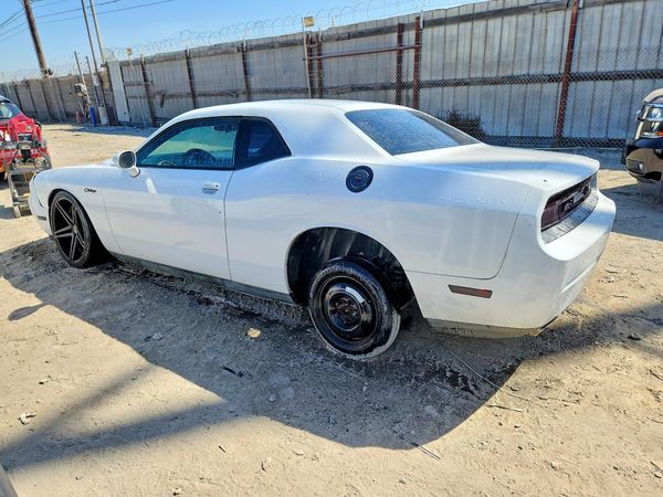 2013 DODGE CHALLENGER Base