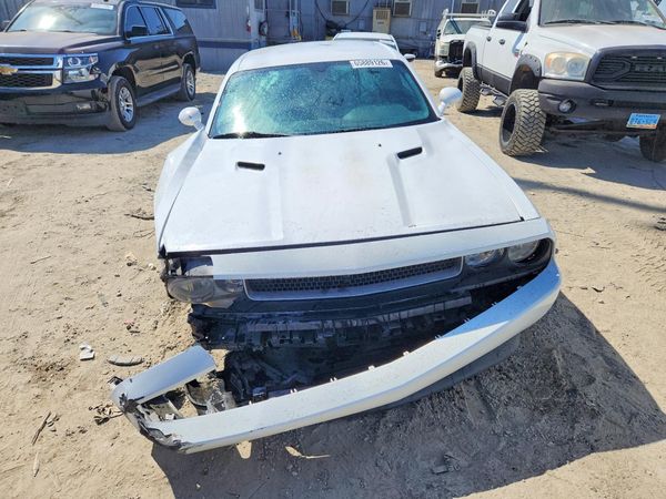 2013 DODGE CHALLENGER Base