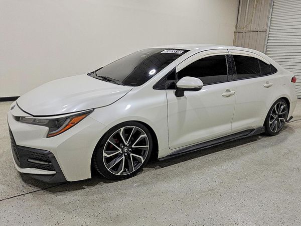 2020 TOYOTA COROLLA SE, CVT