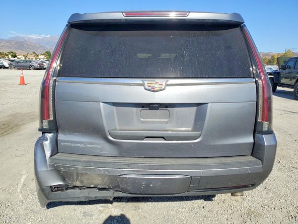 2019 CADILLAC ESCALADE Luxury