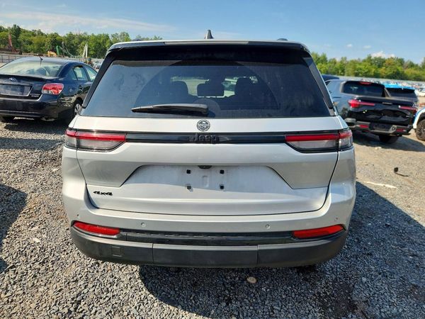 2024 JEEP GRAND CHEROKEE