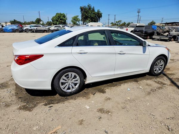 2012 HYUNDAI SONATA