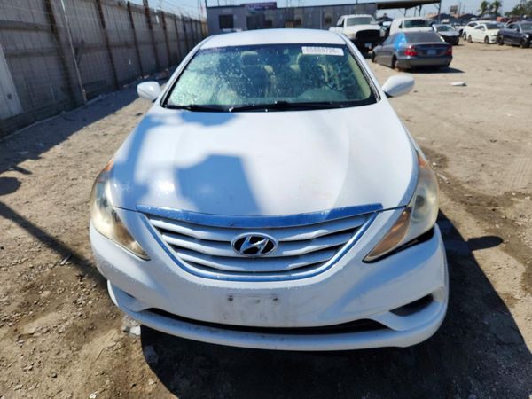 2012 HYUNDAI SONATA