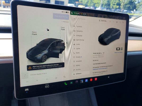 2024 TESLA MODEL Y