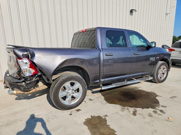 2019 RAM 1500 CLASSIC