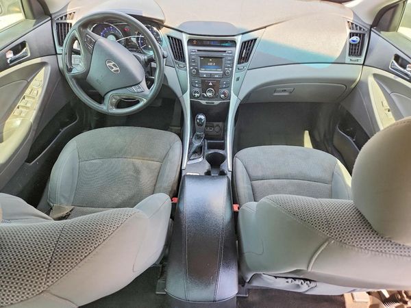 2014 HYUNDAI SONATA