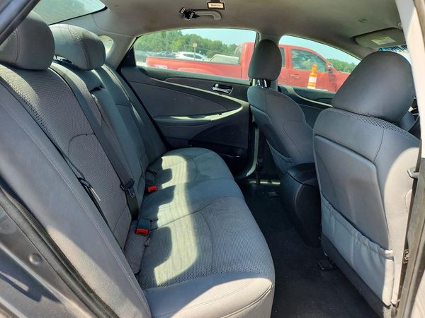 2014 HYUNDAI SONATA