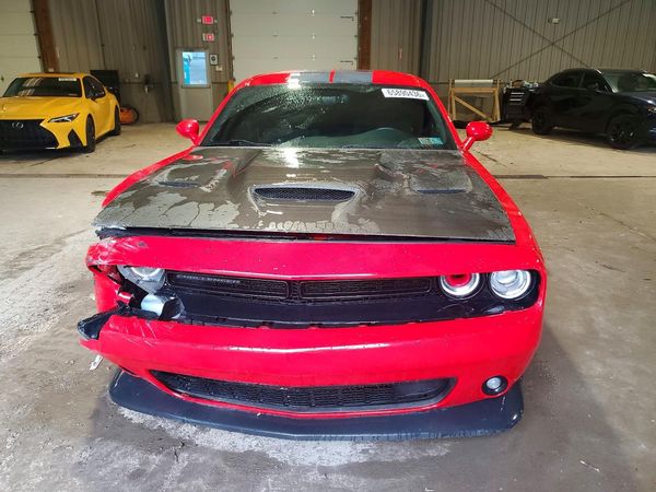 2016 DODGE CHALLENGER