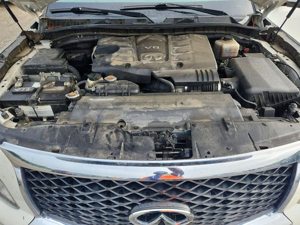 2015 INFINITI QX80