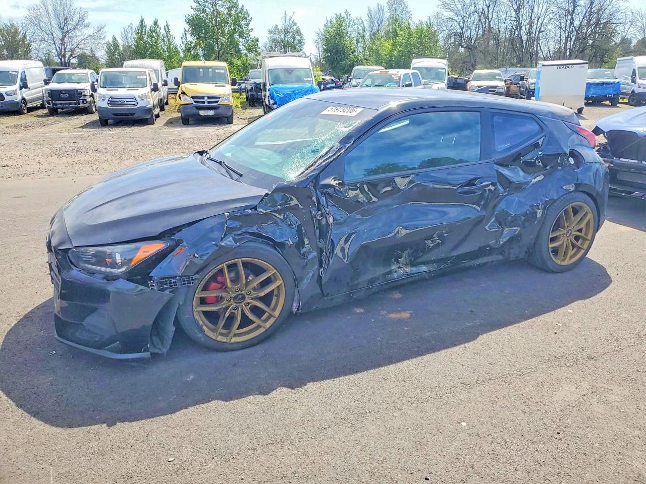 2016 HYUNDAI VELOSTER