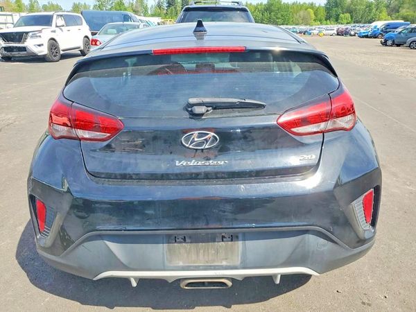 2016 HYUNDAI VELOSTER