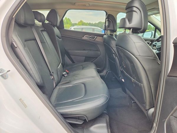 2025 KIA SPORTAGE