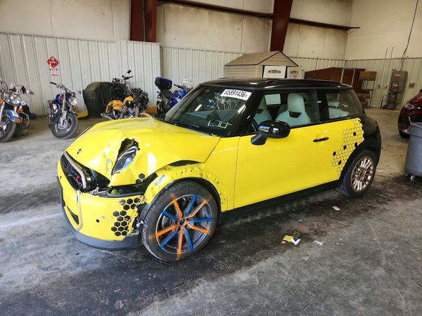 2025 MINI COOPER