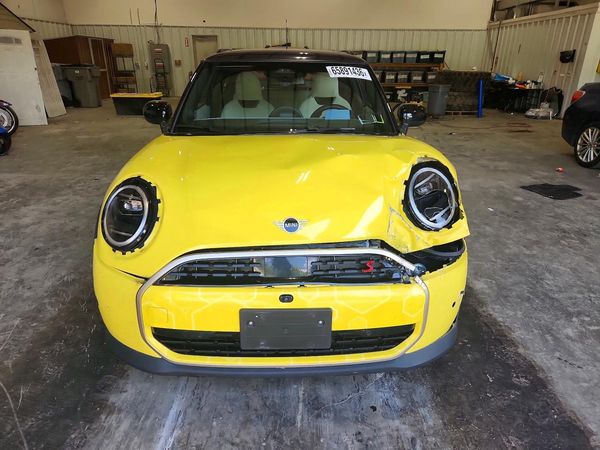 2025 MINI COOPER