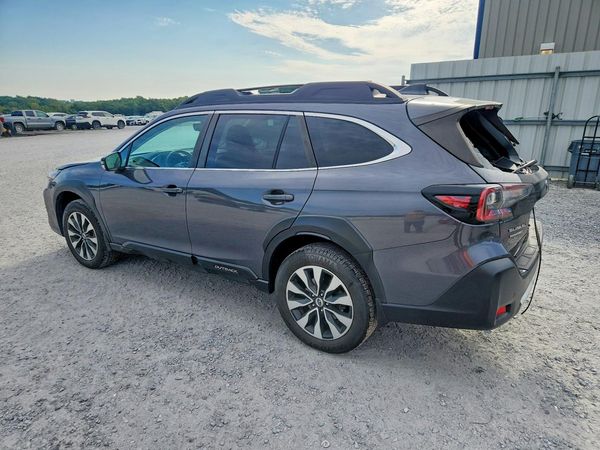 2023 SUBARU OUTBACK Limited