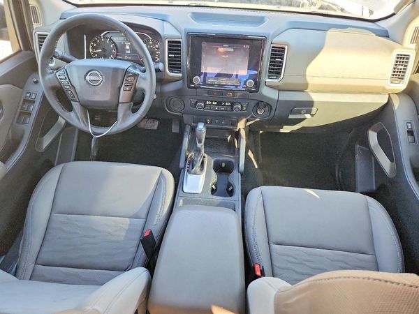 2022 NISSAN FRONTIER Crew Cab