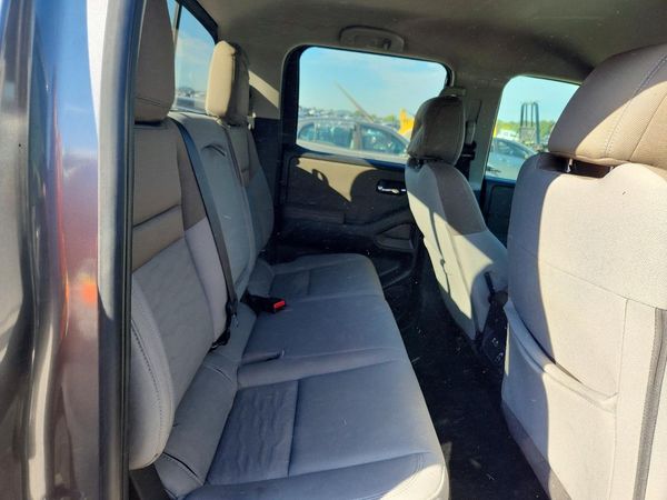 2022 NISSAN FRONTIER Crew Cab