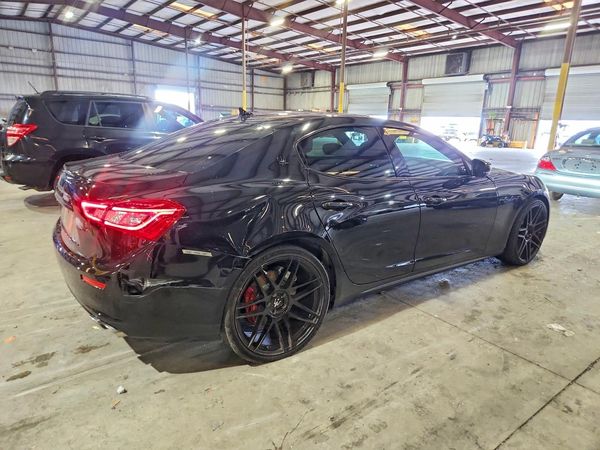 2017 MASERATI GHIBLI