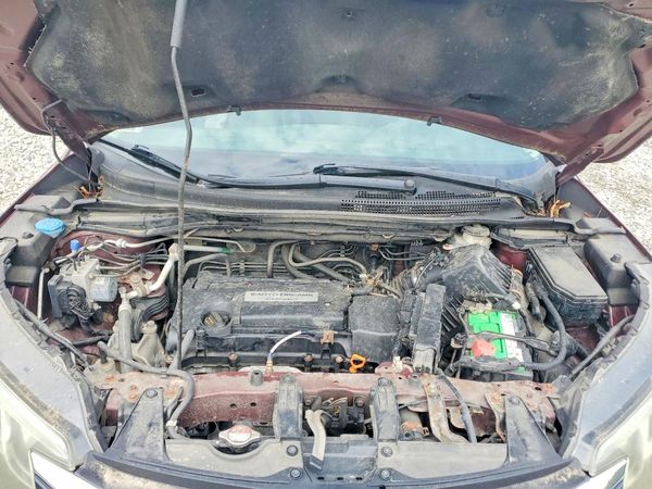 2015 HONDA CRV LX — Engine bay
