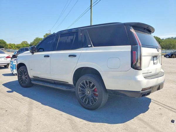 2022 CADILLAC ESCALADE
