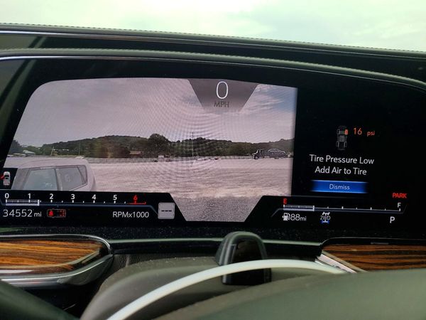 2022 CADILLAC ESCALADE