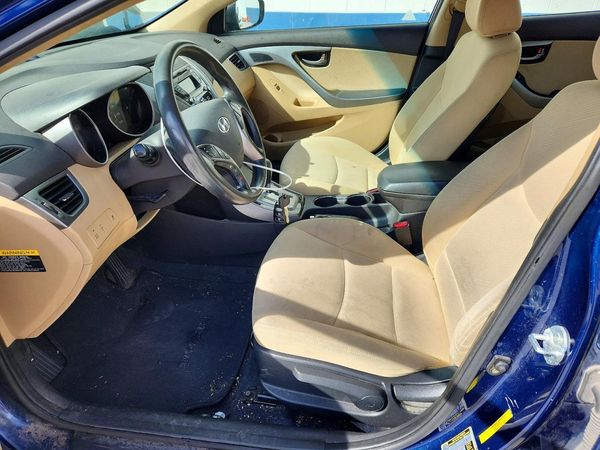 2013 HYUNDAI ELANTRA