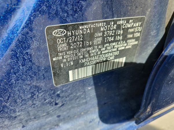 2013 HYUNDAI ELANTRA