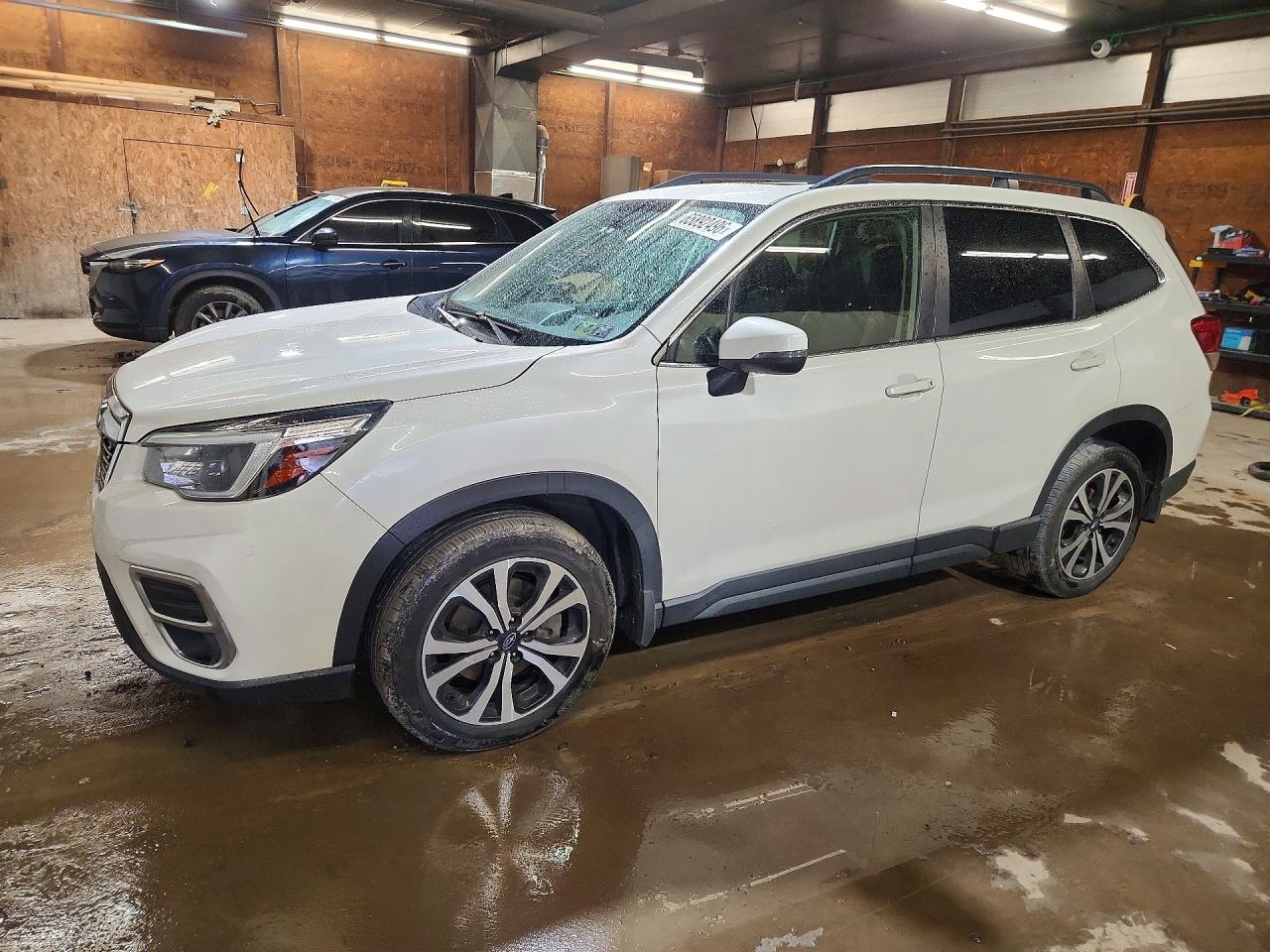 2021 SUBARU FORESTER Limited