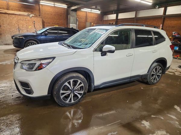 2021 SUBARU FORESTER Limited